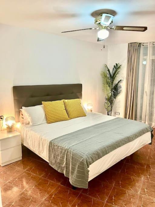 Centro Playa Con Piscina Apartment Marbella
